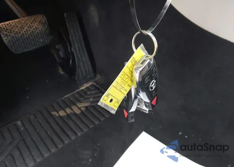 2019 Mercedes-Benz Glc 300 z USA, uszkodzony, nr VIN WDC0G4JB0KV153688